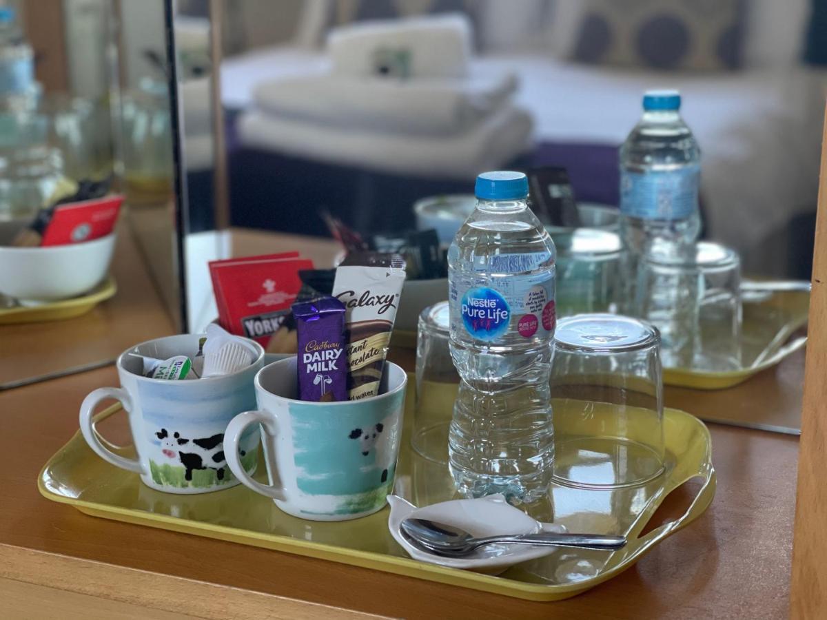 The Crossroads Inn 할리팩스 외부 사진