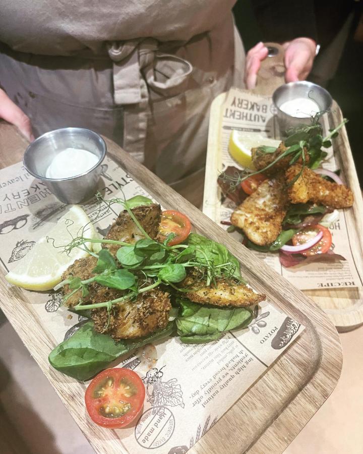 The Crossroads Inn 할리팩스 외부 사진